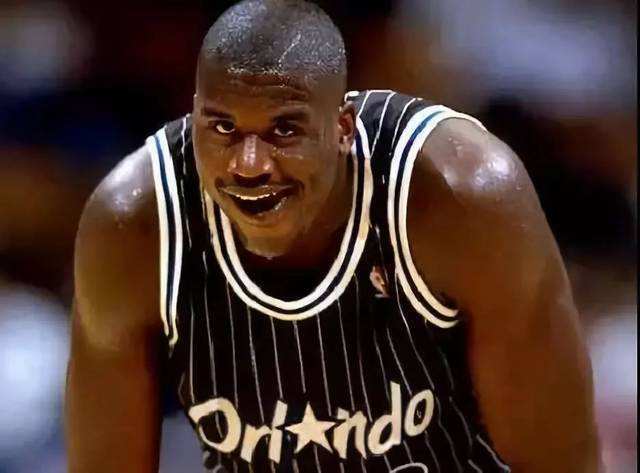 奥尼尔身高体重官方数据(嫁给高2米16重300斤的奥尼尔什么感觉?