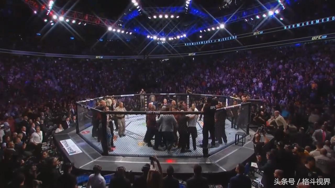 小鹰vs嘴炮直播平台(UFC 229小鹰裸绞降伏嘴炮大获全胜！赛后现场引发大型围殴！)