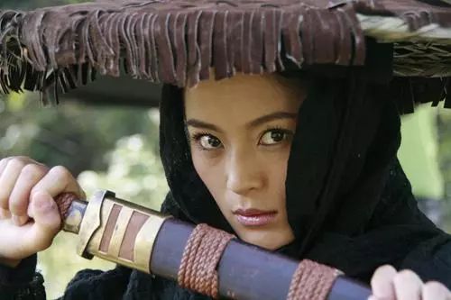 古装宫斗的“高级玩家”，在现实生活中也是如此