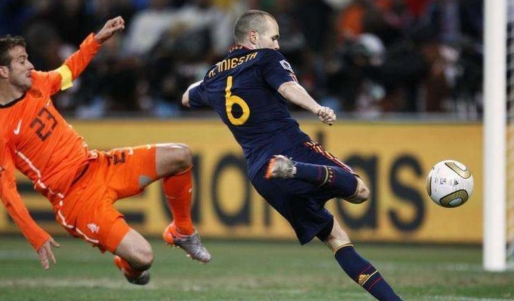 2010年南非世界杯决赛视频（2010南非世界杯经典之-伊涅斯塔绝杀荷兰）