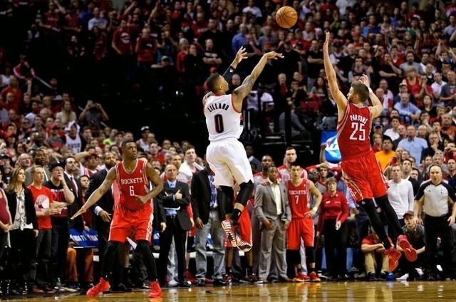 nba打架为什么从来不打脸(在NBA说大话容易打脸！有球员吹牛被网友揭穿，科比也被狠打脸过)