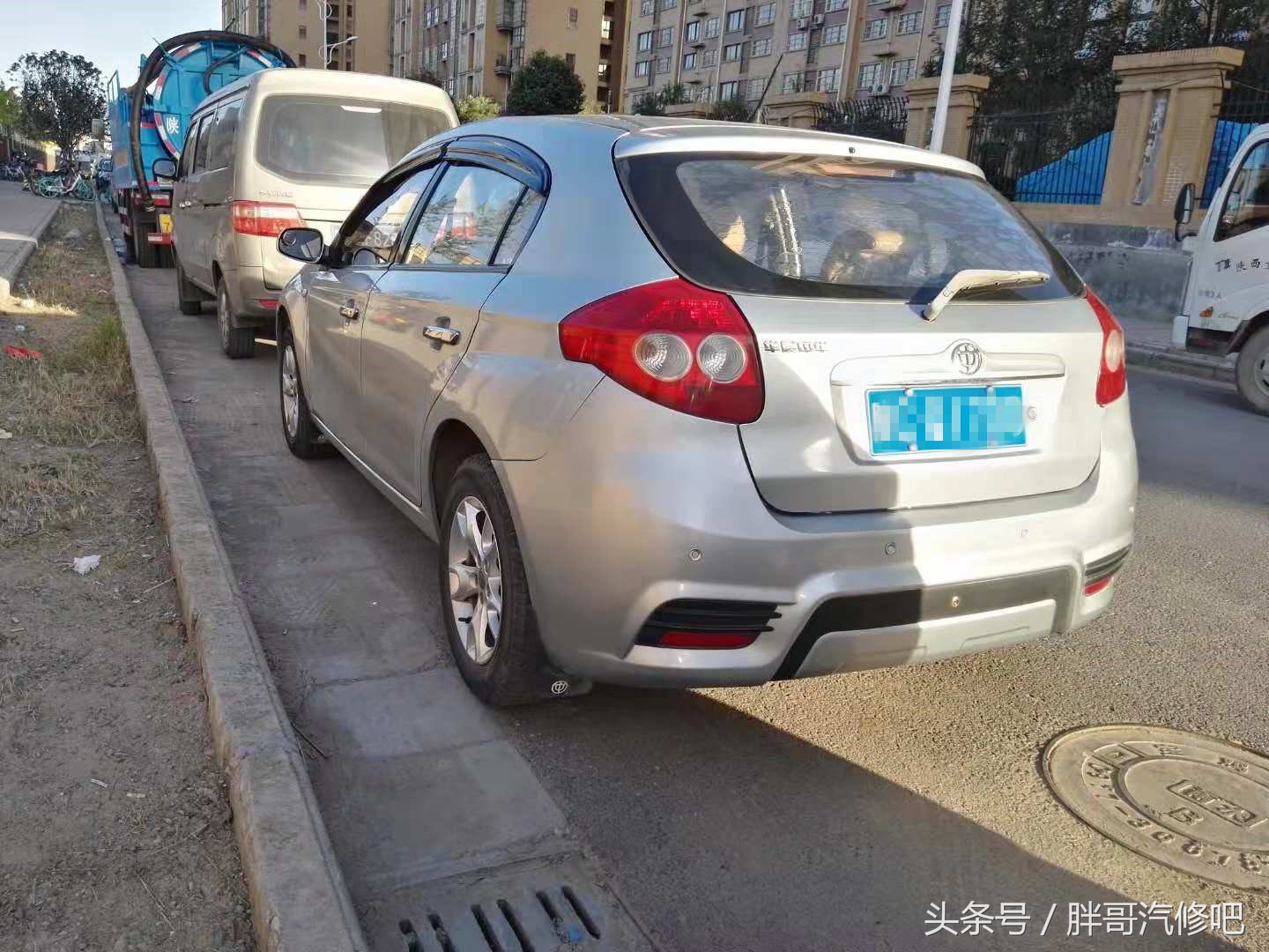 胖哥1.2万买的二手车，大问题没有小问题一大推，全套整备500以内