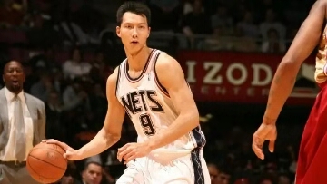 易建联nba打过哪些球队（阿联效力NBA5个赛季赚了多少钱？奇才达到巅峰，独行侠不足百万！）