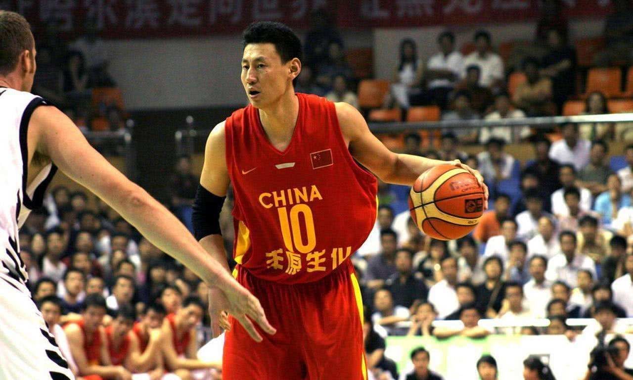 cba里哪個小前鋒最厲害的（中國男籃歷史5大小前鋒：小丁仍有差距，最后1人是CBA首破10000分）