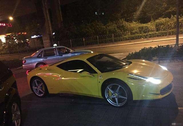 中国男足队员都开什么车(盘点中国男足开的豪车，百万级别成标配，一豪华品牌最受国脚喜爱)