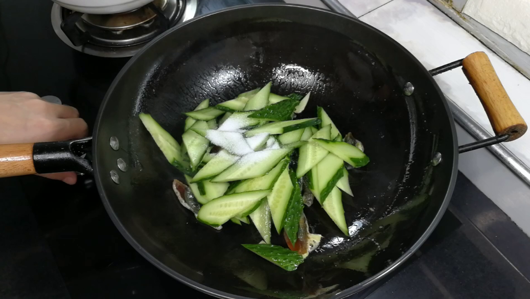 青瓜皮蛋湯,青瓜皮蛋湯的做法