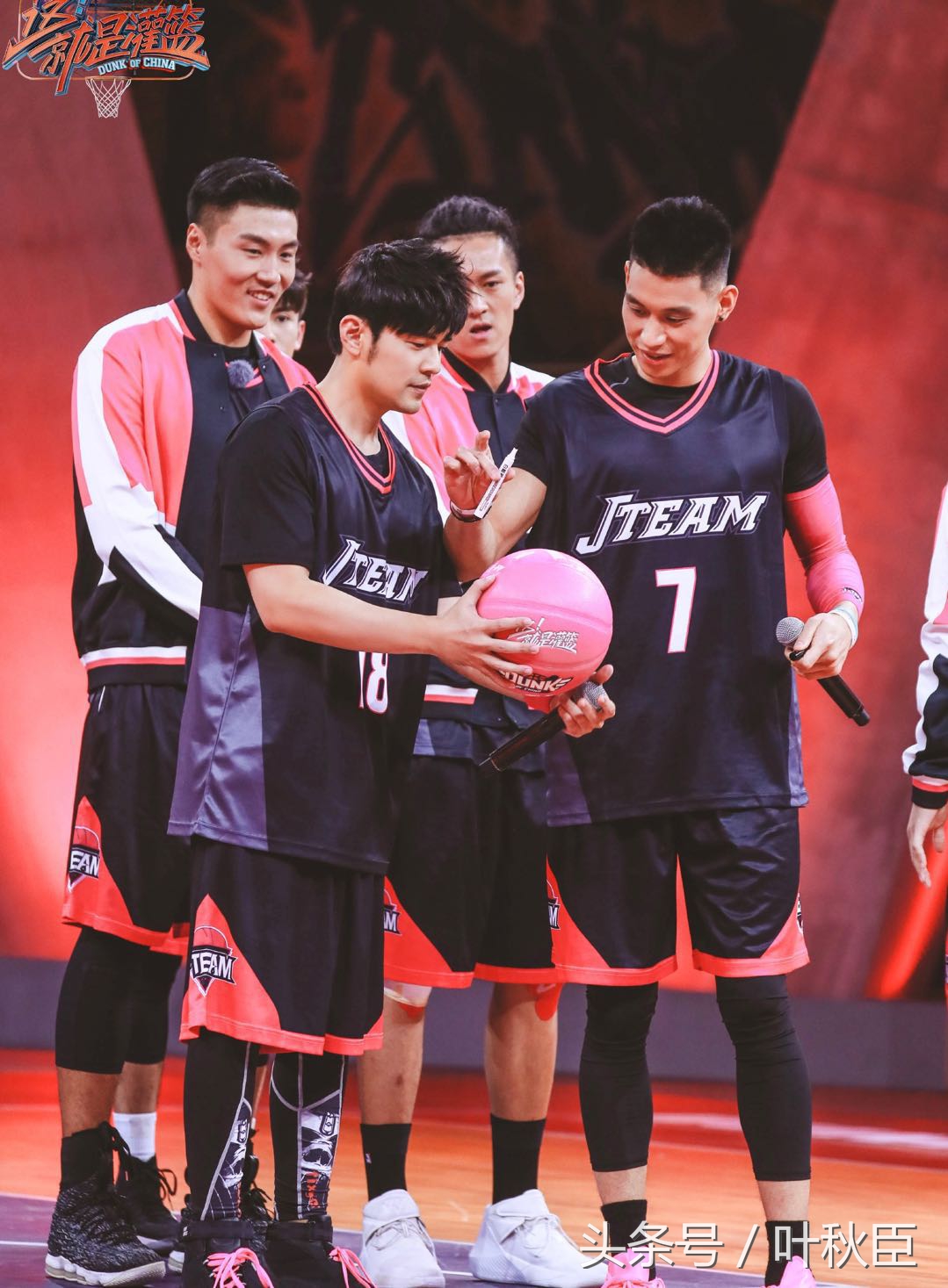 這就是灌籃為什么沒(méi)有nba（《這！就是灌籃》大魔王賽的勝負(fù)已定，還是去看NBA揭幕戰(zhàn)吧）