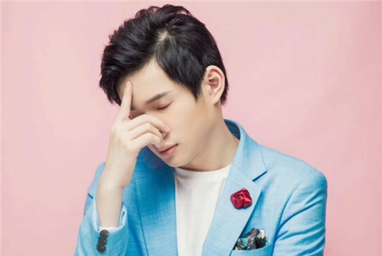 王者荣耀中国vs韩国（主播都打不过！虎牙五国服4比0血虐韩国KZ，拿手英雄全ban也没用）