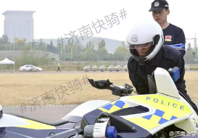 菏泽米老头招聘信息（济南交警招聘骑警180人）