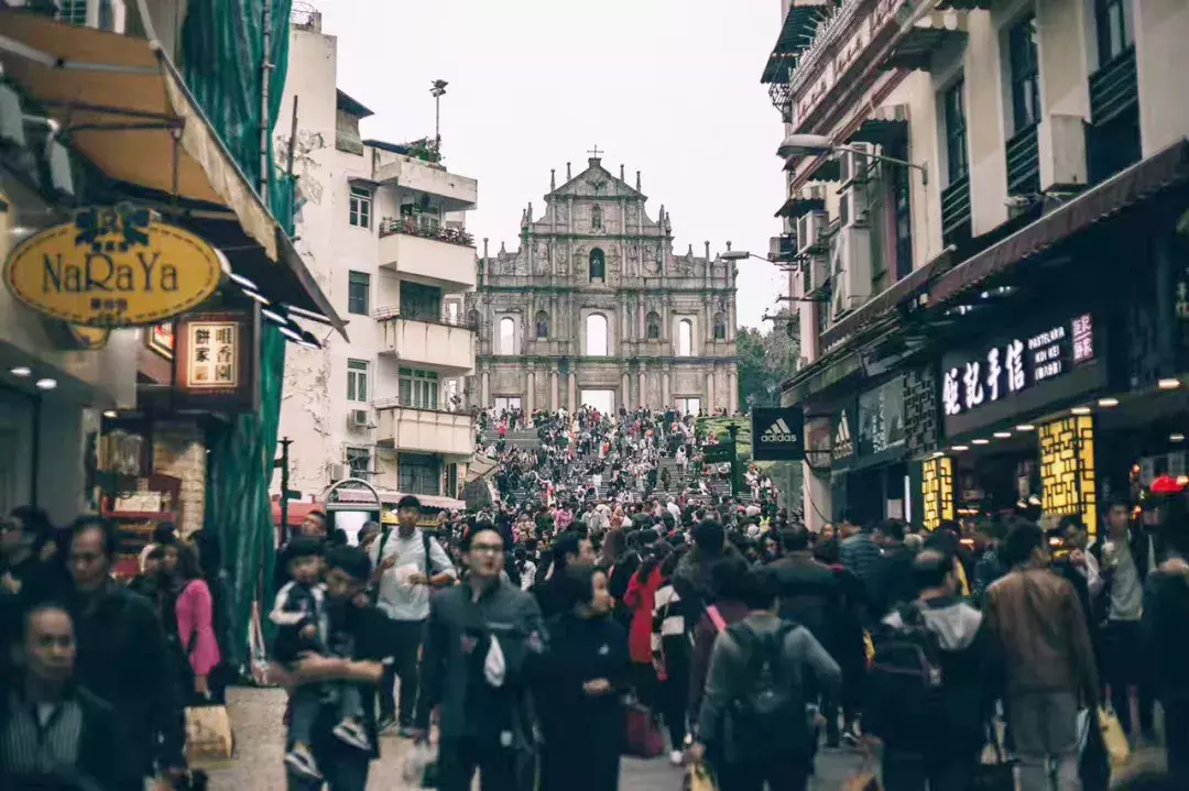 去港澳台旅游，这些特产是当地人才会推荐的