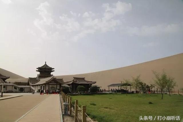 敦煌，是大漠尽头的风月，是丝绸路上的千年故事！