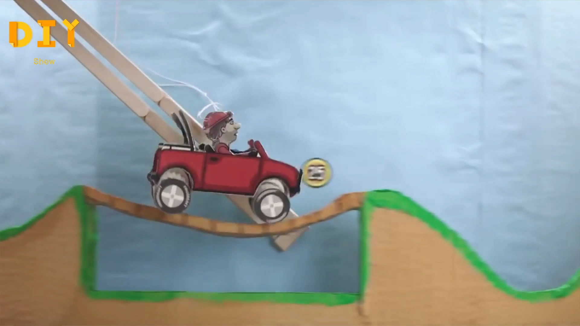登山赛车图片(创意玩具教程，纸板登山赛车游戏机的制作方法，非常好玩（图解）)