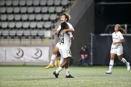 为什么中国足球能打进欧冠（中国球员欧冠首球达成！她来告诉你什么是“技术扶贫”！）