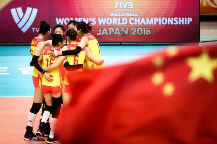 女排世界杯美国对日本录像(美国女排3: 1日本，排球运动没有国界，输赢你们都是英雄！)