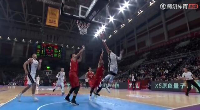 cba从哪个软件可以看（CBA新赛季开赛，三大视频客户端谁的表现最让人惊喜？）