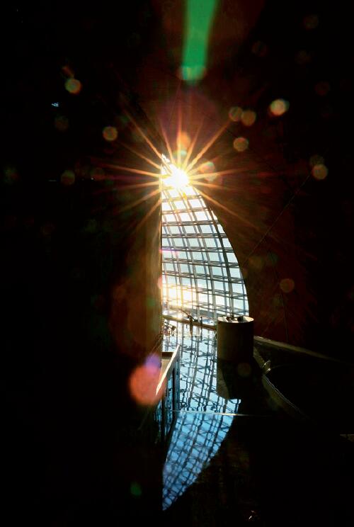 国家大剧院为何用了安德鲁的设计