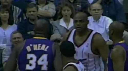 nba中哪些球员喜欢硬碰硬（盘点NBA史上十大干架高手，第一惨无人道）