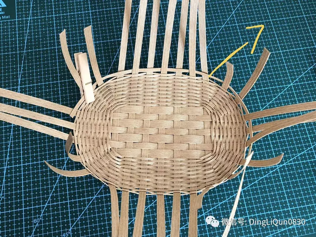 「编绳教程」椭圆糕点盒、迷你花篮和蒲草扇等制作