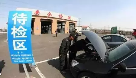 年检排气不达标?不用怕,清洗一下这个部位即可!