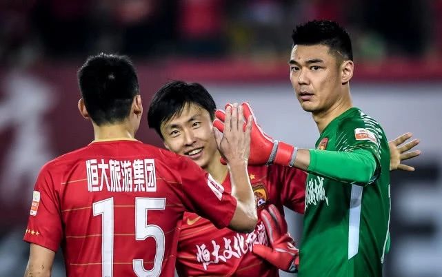 nba球衣背后为什么是姓氏（为什么球衣上面一定要印球员名字？）