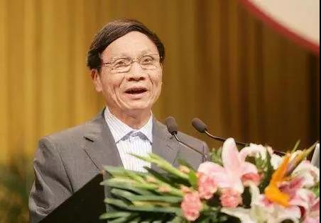 C919飞机刹车系统的研发者、感动中国人物获得者···这位中南院士背后的故事还有很多~