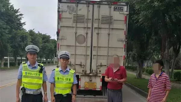 东莞司机开车来珠海，半路车胎漏气，交警竟开出天价罚单