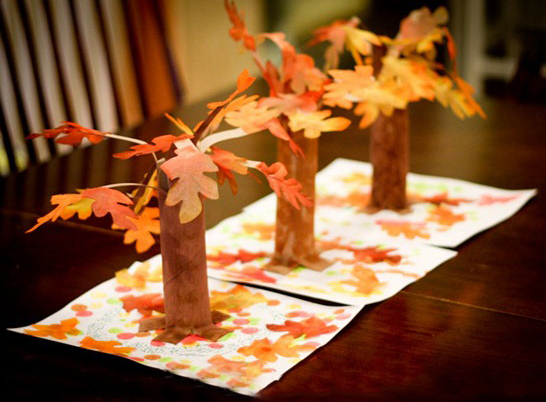 二年级树叶手工制作(5款手工教程,带孩子将一堆树叶变出王冠,昆虫和