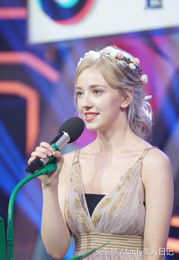 丹麦小姐姐bilibili(最美丹麦女孩找了个泰国"小黑佬"!