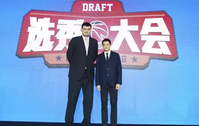 陈盈骏为什么是cba状元（CBA诞生了4位选秀状元，只有他一人成为希望之星）