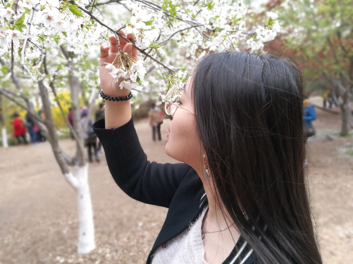 我考上大学时，小学同学已经辍学卖了5年肉丸