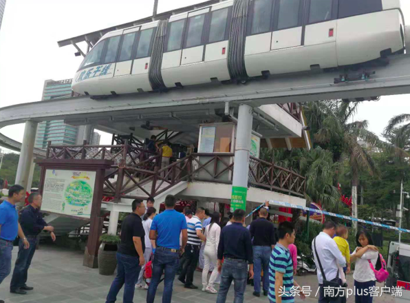 深圳欢乐谷事故(官方回应：深圳欢乐谷发布“观光列车相撞致2人受伤”的情况说明)
