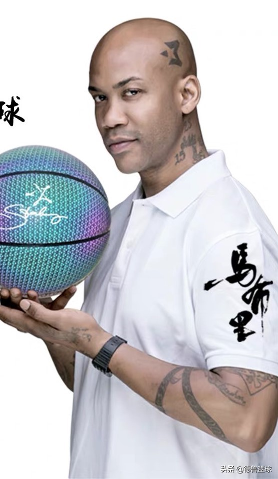 有哪些nba球星注册抖音了(昔日NBA全明星现在却在抖音上卖篮球？他到底经历了什么？)