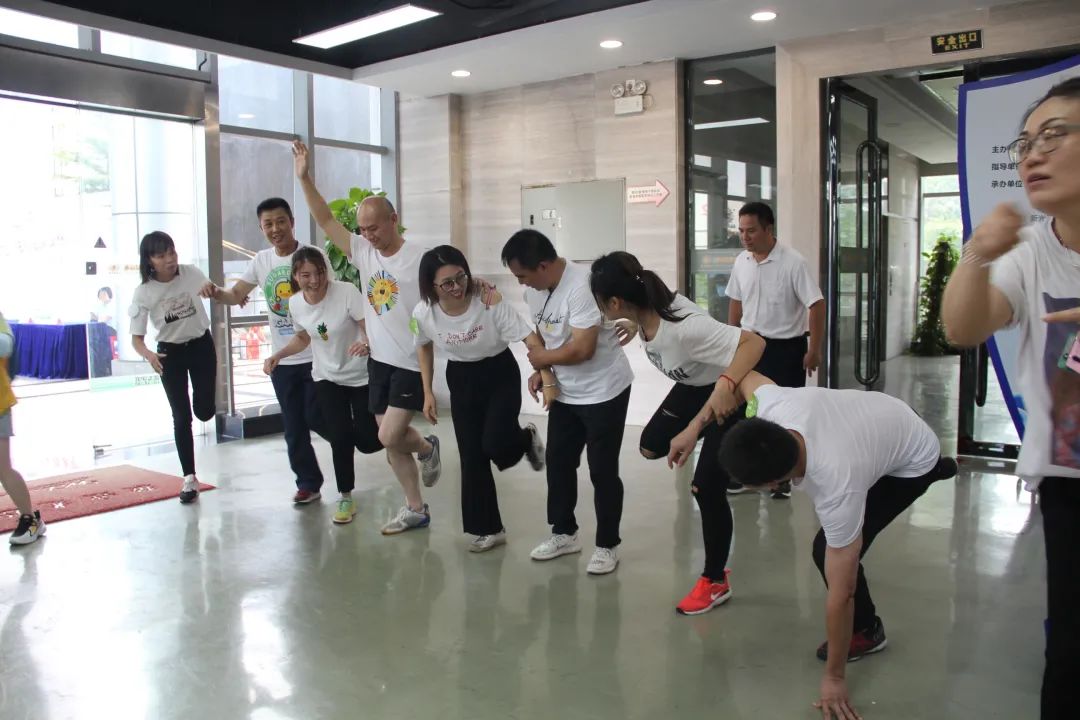 “乞巧比拼 寻梦狮城”2020 新光源产业基地职工趣味运动会开赛