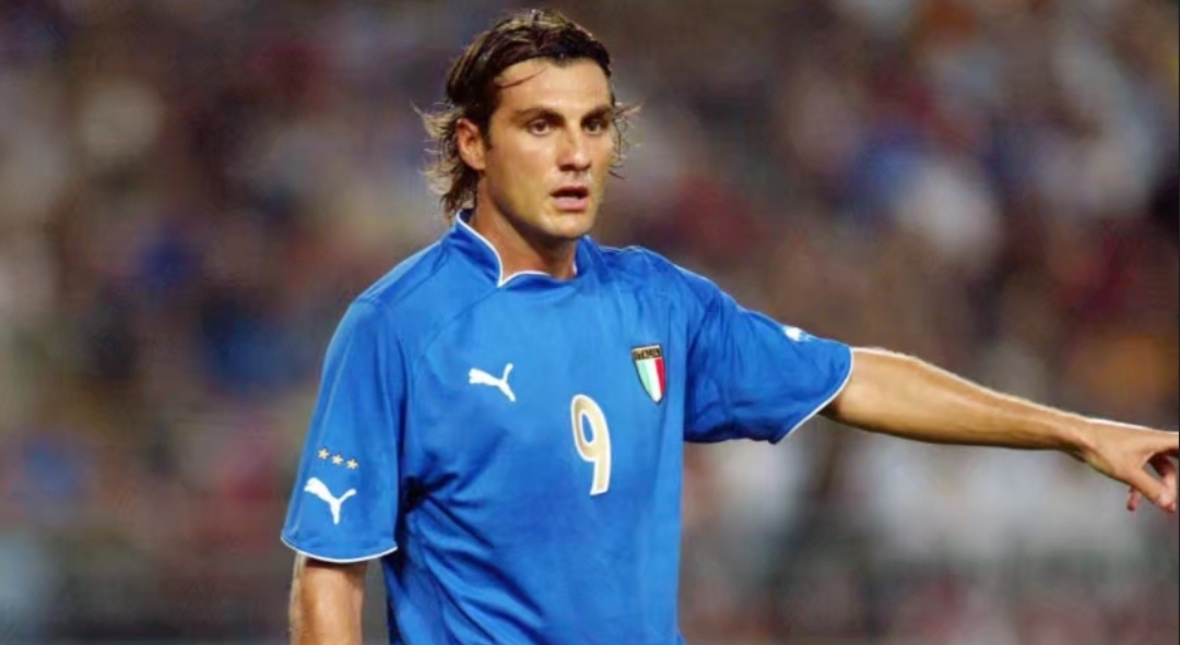 意大利维埃里(维埃里:90年代意大利前锋人才辈出!