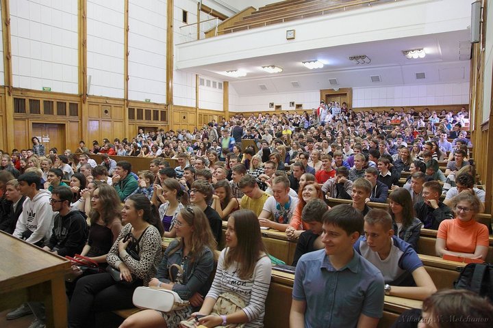 俄罗斯莫斯科国立大学介绍