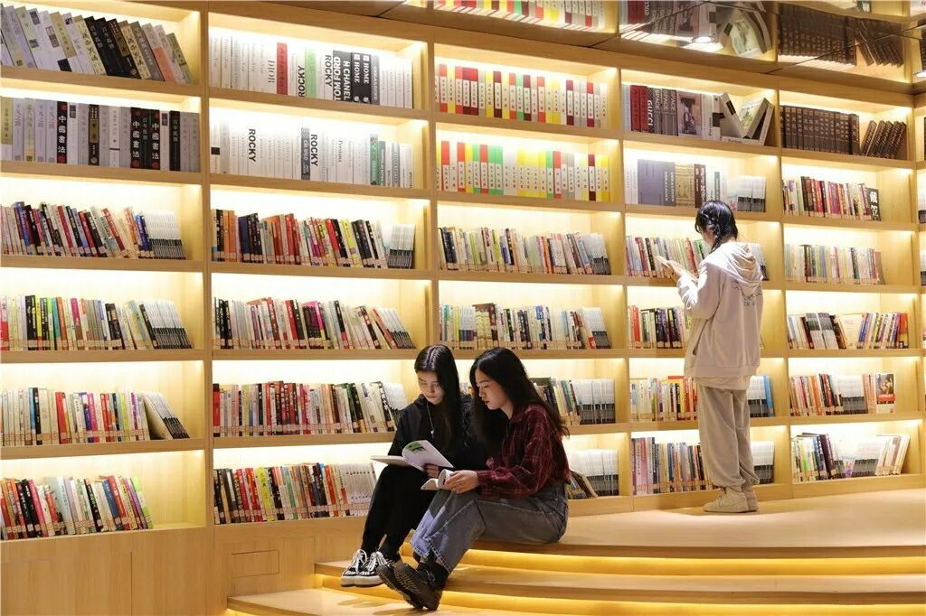 成都主城区里的大学！四川长江职业学院2021年单招计划公布