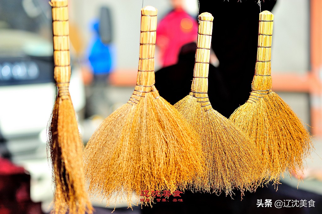 金秋逛沈阳农村大集，大葱白菜萝卜土豆热销，山货也很多