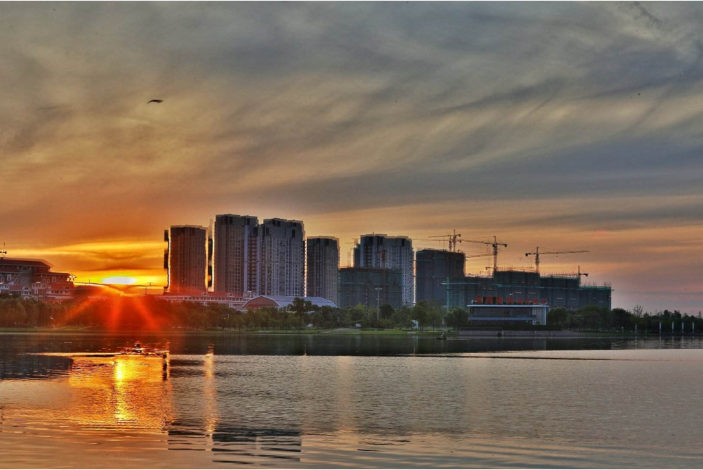 江苏“退步”严重的2所高校，综合实力犹存，无奈生源不佳