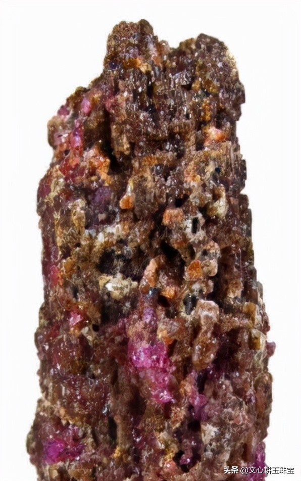 红硅硼铝钙石(红硅硼铝钙石原石)