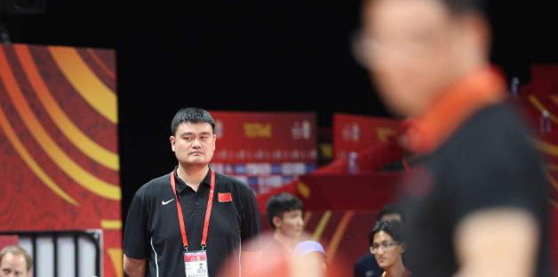 cba為什么不用李楠（中國(guó)男籃為何不用外教？4因素成關(guān)鍵，姚明選李楠用心良苦？）