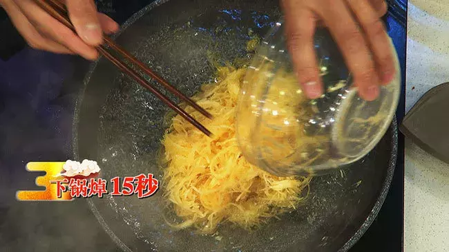 夏季“黄金瓜”堪比鱼翅，却便宜亲民！减脂通便、清热解毒~