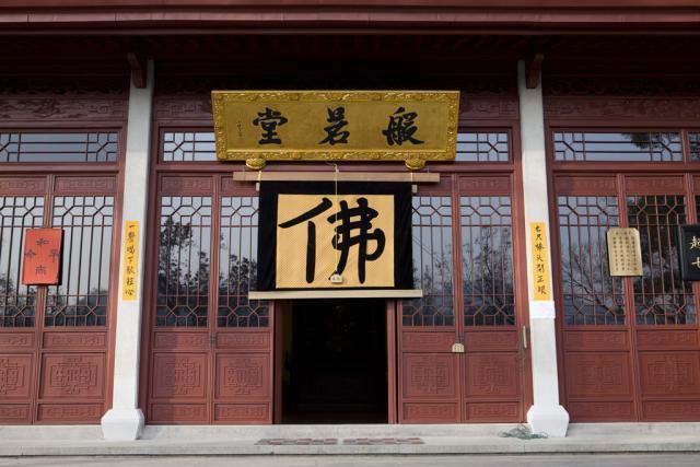 为何去杭州灵隐寺的游客少了？曾经清净灵气，如今不来第二次？