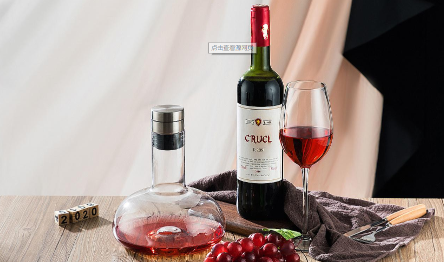 怎样倒红酒，你知道是为什么吗？别不懂装懂出笑话