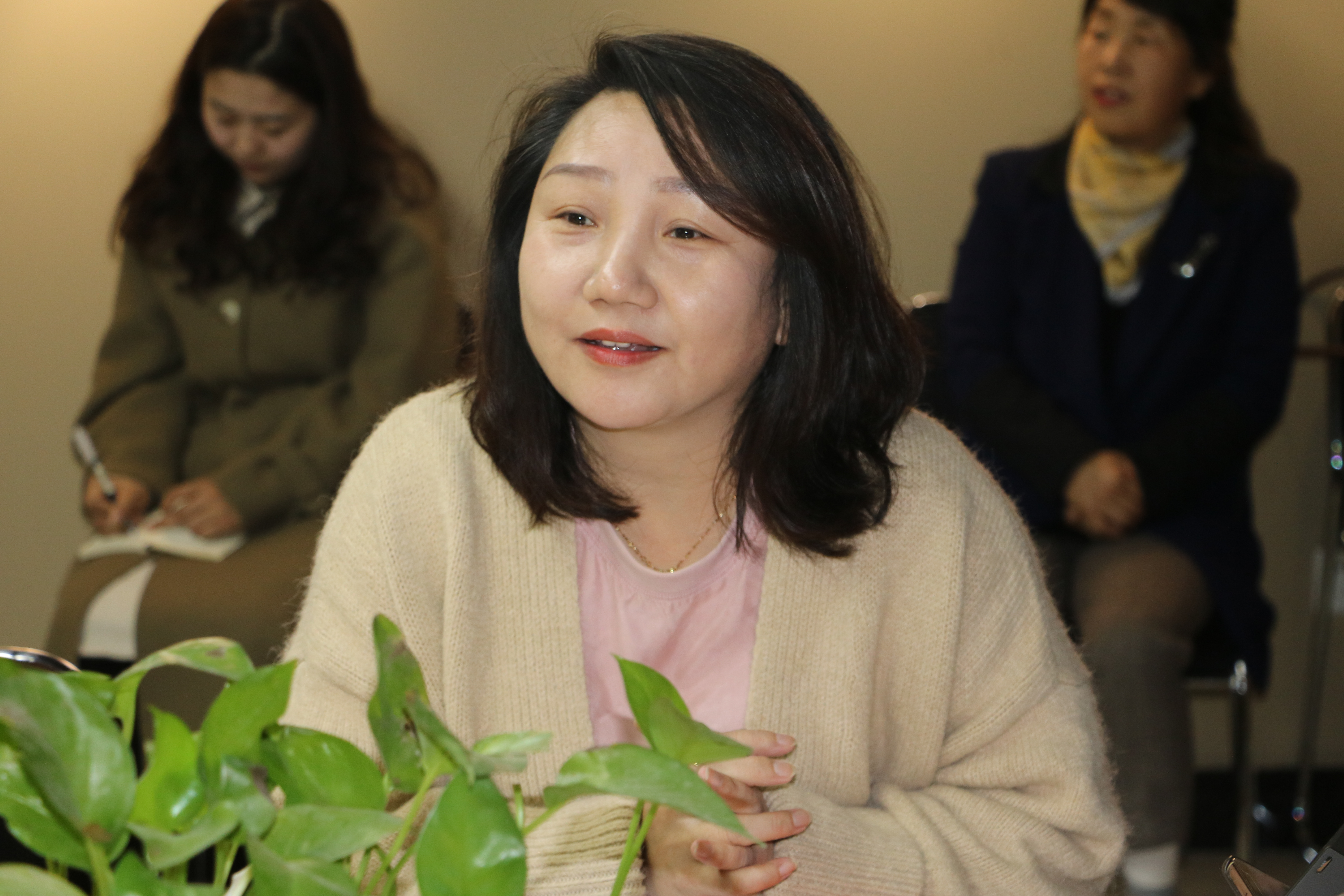 最后,渭南市青少年心理学会秘书长王艳妮对此次选拔活动进行了总结.