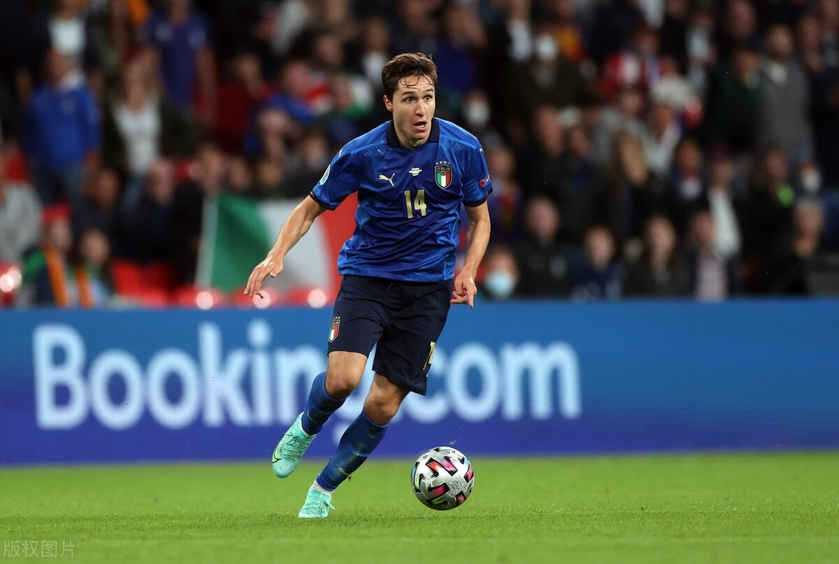 意大利足球最强星二代诞生,用进球力助意大利进决赛)