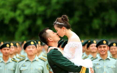 军人配偶看病免费，父母看病优惠，这样的好政策2022年开始实施