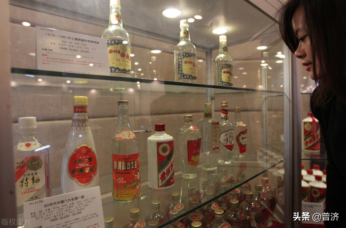 靠资本谎言畸形发展的白酒市场，还会支撑多久？揭秘白酒行业谎言