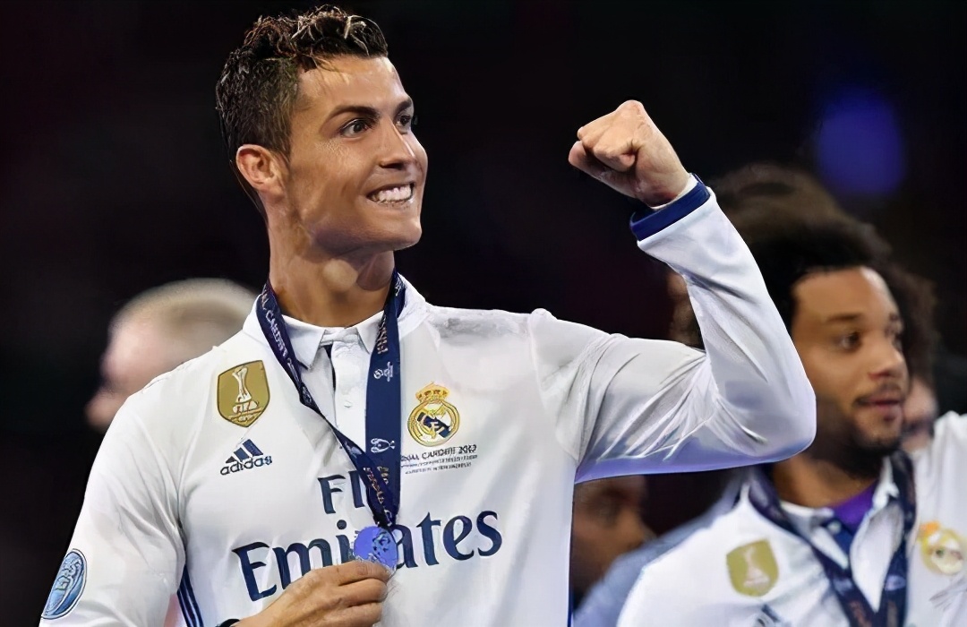 c罗今年年薪为多少钱(征战西甲9年,c罗一共从皇马赚到了多少薪水?