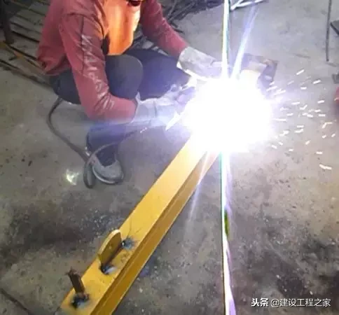 短肢工字钢悬挑脚手架施工工法