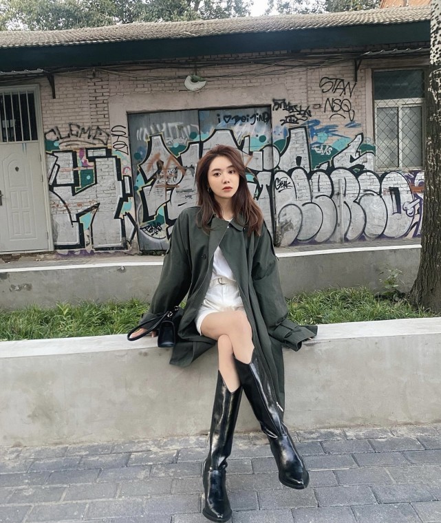 騰訊體育nba男主播有哪些（騰訊體育當家主播美娜，無數宅男球迷女神，卻依舊被秦奮“甩”了）